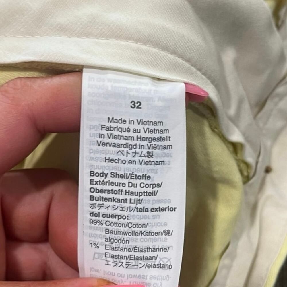 J.Crew Mens 7" Chino Shorts Mid Rise Flat Front Cotton Blend Stretch Yellow 32 - Picture 6 of 7